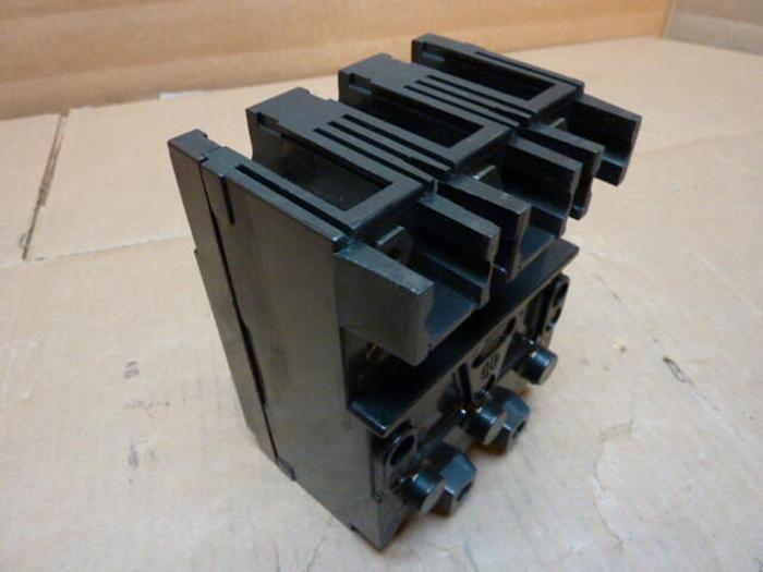 Used GOULD 15 Amp Circuit Breaker EF3-B015 #28438