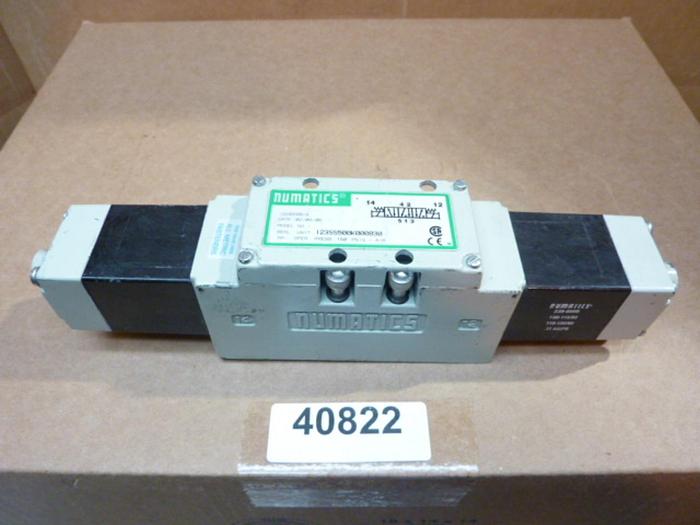 Used NUMATICS Solemoid Valve 123SS500K000030 #40822
