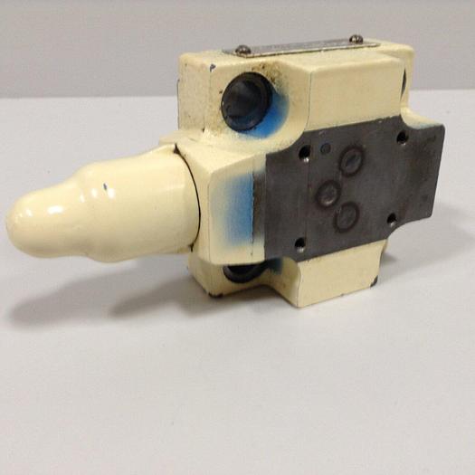 Used VICKERS Hydraulic Valve CVCS25C1S2W24510AP10 #89830