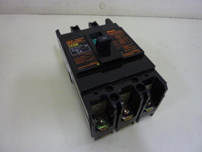 Used FUJI ELECTRIC 5 Amp Circuit Breaker SA33B-5 #60788