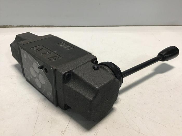 Used NORTHMAN Valve HD-G02-3D2-10 #128307