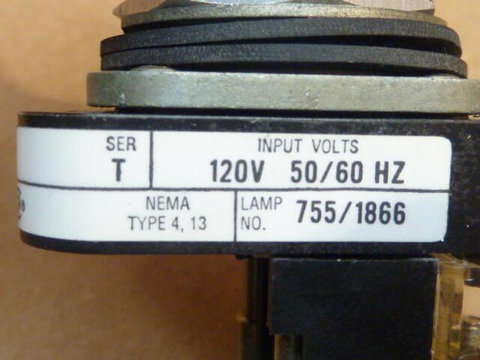 Used ALLEN BRADLEY Push Button 800T-PA16 GREEN #38177