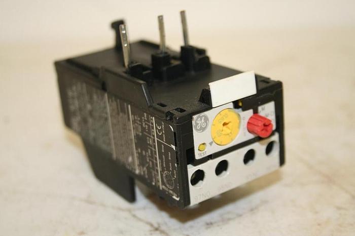 Used GENERAL ELECTRIC / GE Relay RT1F #11979