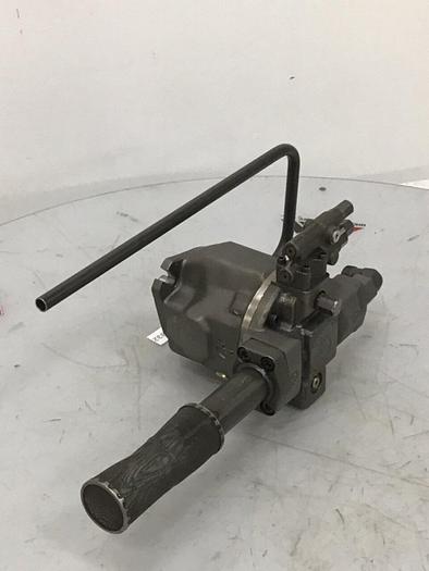 Used BRUENINGHAUS HYDRAULIK Pump A10VSO28DR/30R-PPA12N00-S0109 Used
