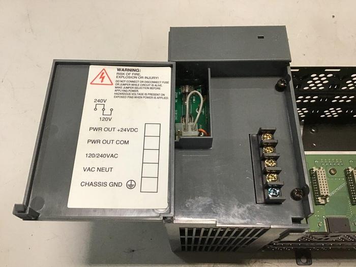 Used ALLEN BRADLEY Power Supply, Slot Rack 1746-P2 SER C / 1746-A10 SER B #118397