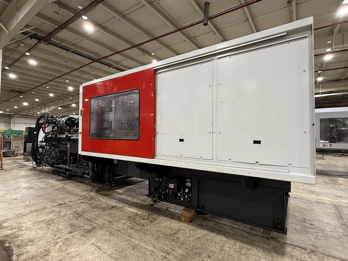 Used Milacron M M 880-178