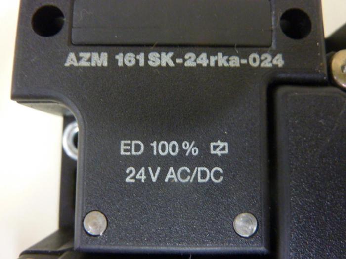 Used SCHMERSAL Safety Interlock Switch AZM161SK-24RKA-024 #50060