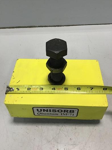 Used UNISORB Leveling Mount Pad 8 x 5 QUANTUM IM-71 #123612