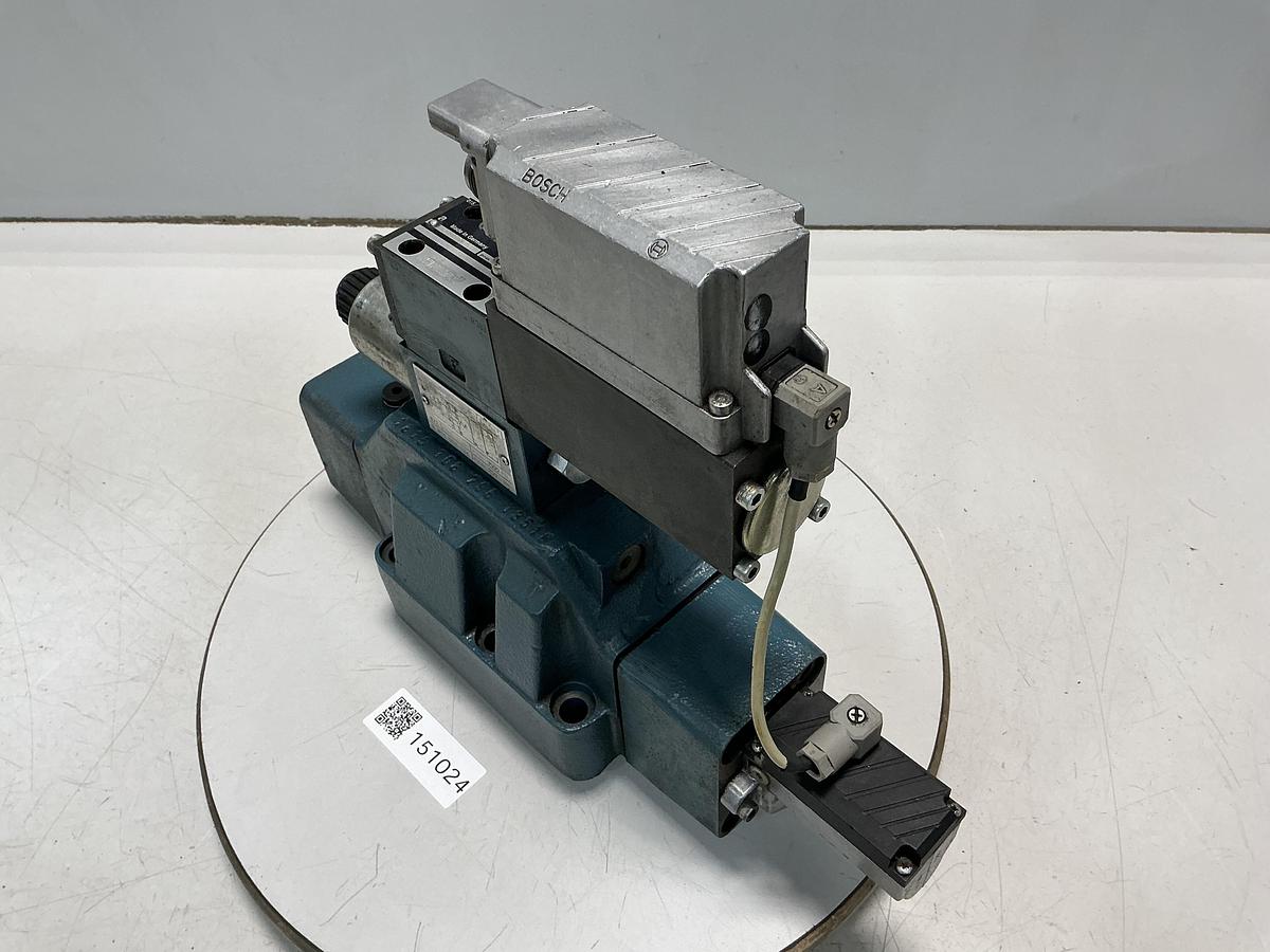 Used BOSCH 0 811 404 608