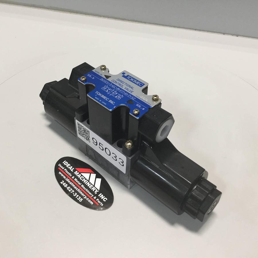 Used TOKIMEC Directional Control Valve DG4V-3-6C-M-P7-H-7-52 USED