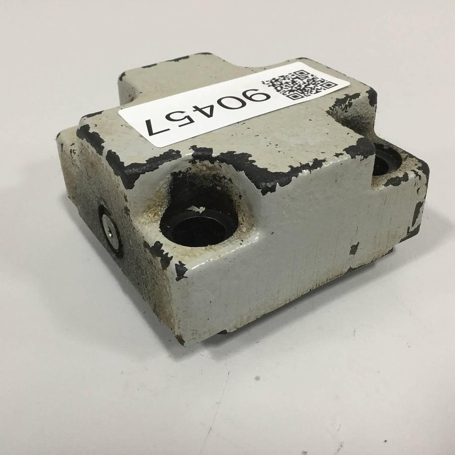 Used VICKERS Valve CVCS25NS210 Used