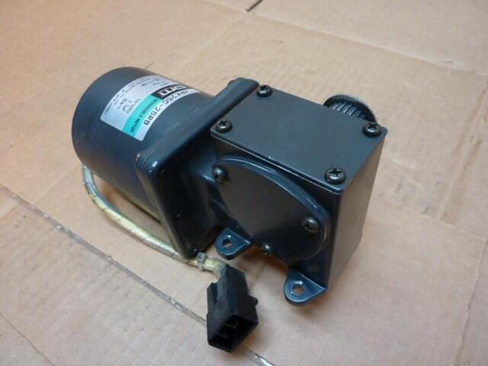 Used ORIENTAL MOTOR Reversible Motor 4RK25C-25RB USED