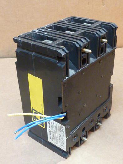 Used SQUARE D 20 Amp Circuit Breaker FAL360201212 USED