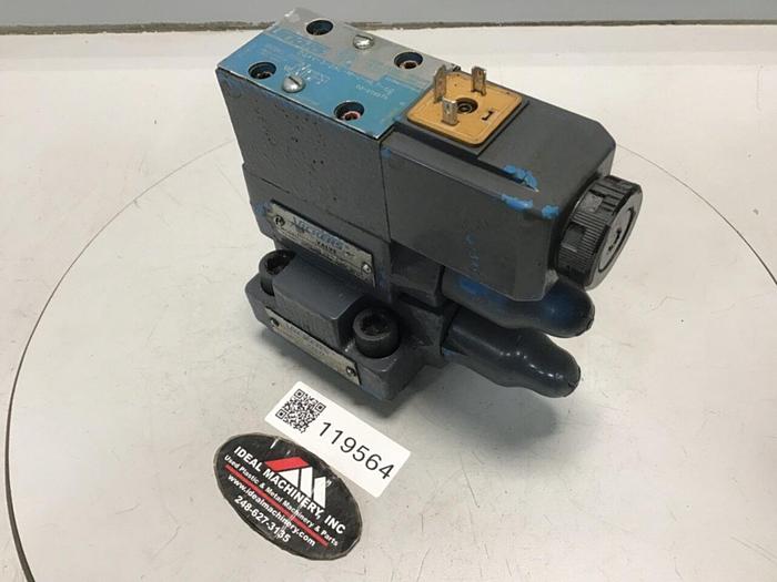 Used VICKERS Valves DG4V-3-2AL-M-U-HL7-60 #119564