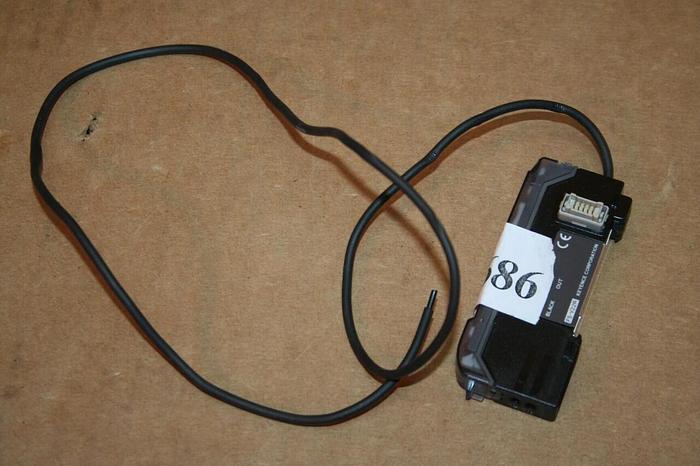 Used KEYENCE CORP Photoelectric Amplifier FS-V22R Used