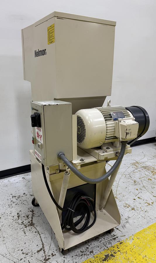 Used DNL / NOT CLEANED NELMOR RG1012M1 Grinder Granulator USED
