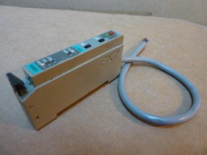 Used SUNX LTD Photoelectric Sensor FX-7 #21606