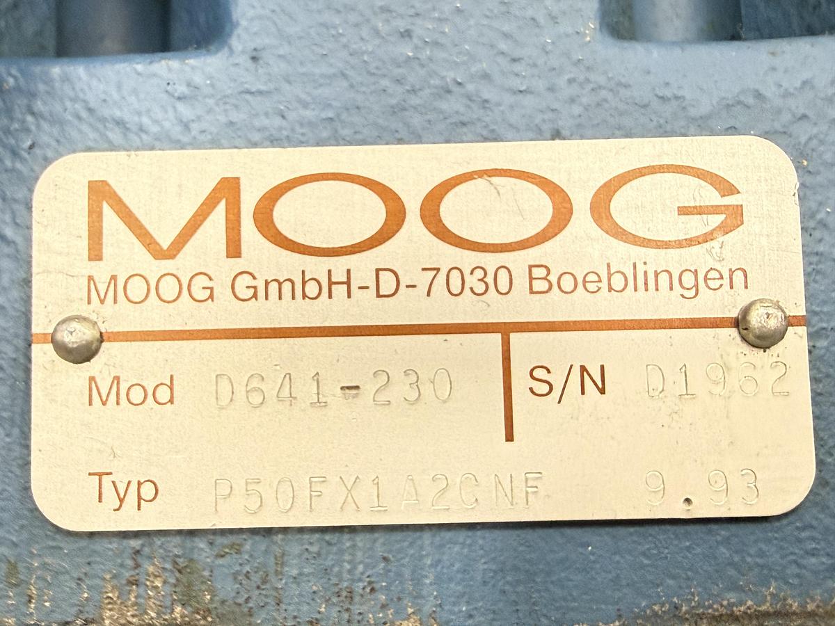 Used MOOG D641-230