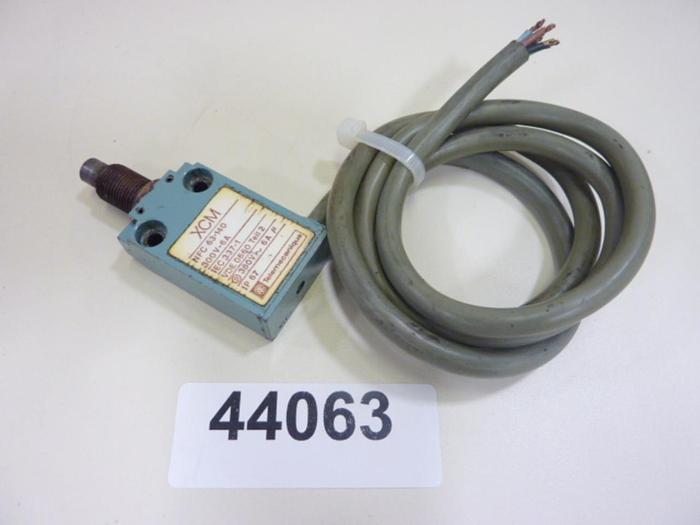 Used TELEMECANIQUE Limit Switch XCM-F110 #44063
