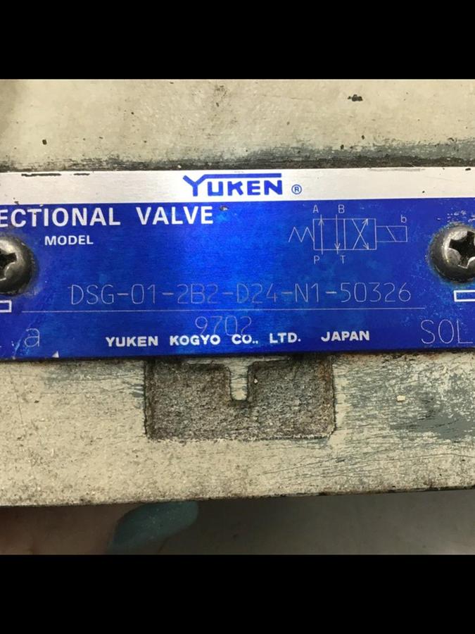 Used YUKEN Valve DSG-01-2B2-D24-N1-50326 USED