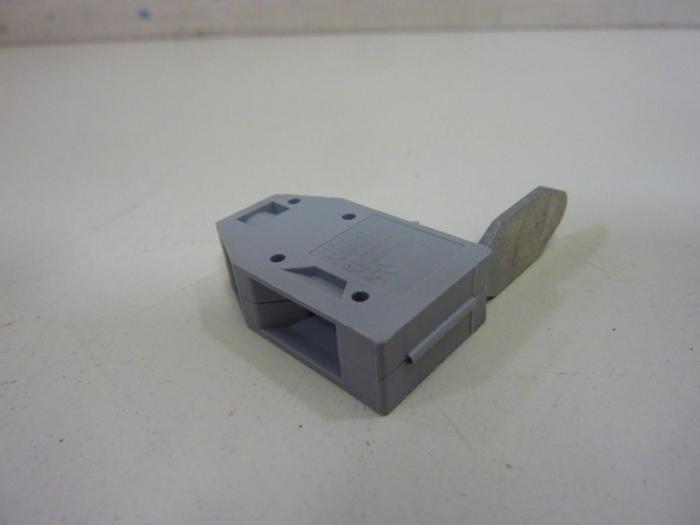 Used PHOENIX CONTACT Terminal Block AGK 10/UKH #64503