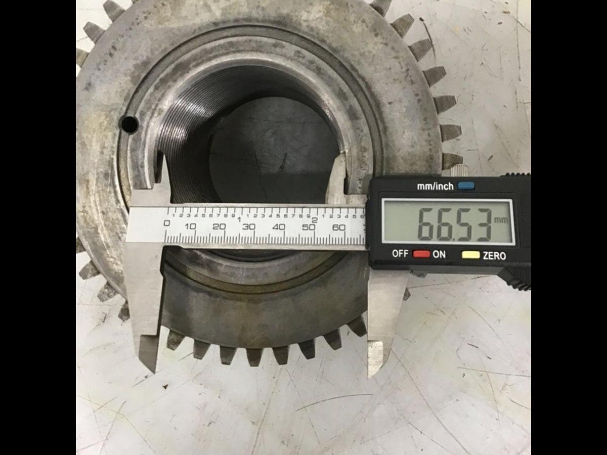 Used VAN DORN Die Height/Adjustable Tie Bar Nut 305105 Used #142832