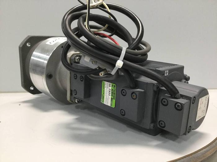 Used MITSUBISHI Servo Motor w/ Gear Motor HA-FH33B Used