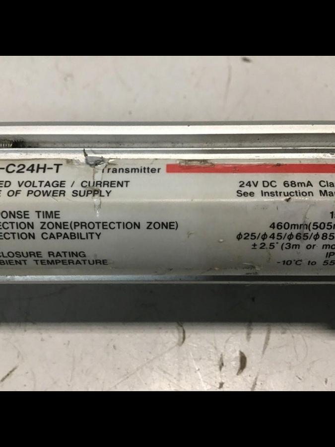 Used KEYENCE CORP Light Curtain Transmitter SL-C24H-T USED