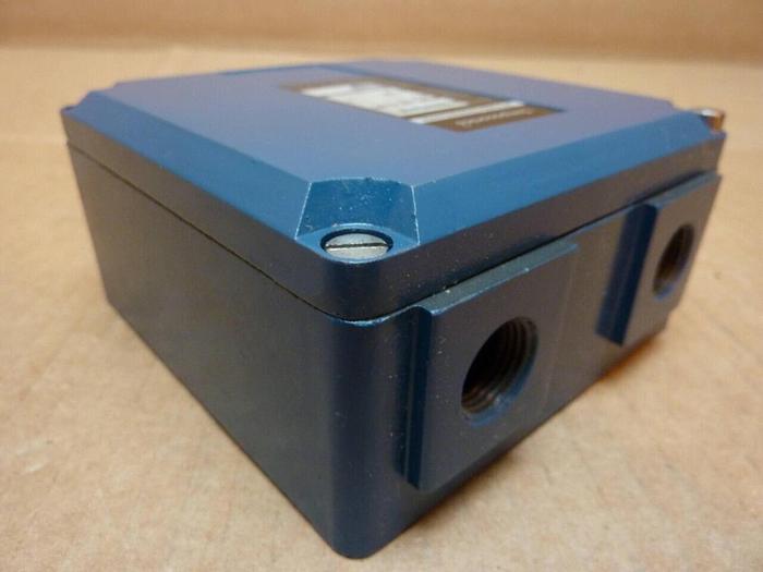 Used TEMPOSONICS INC Sensing System 311000000RCU0120 #25998