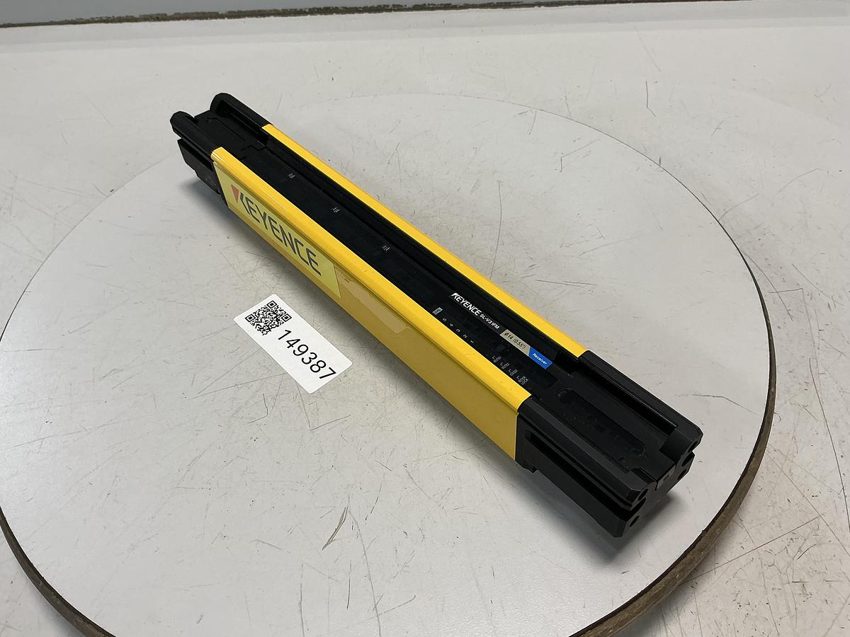 Used KEYENCE SL-V31FM-R