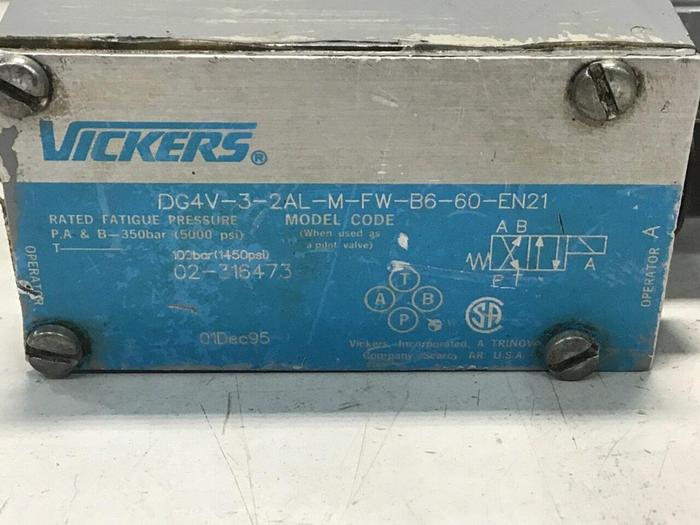 Used VICKERS Valve DG4V32ALMFWB660EN21 #138778
