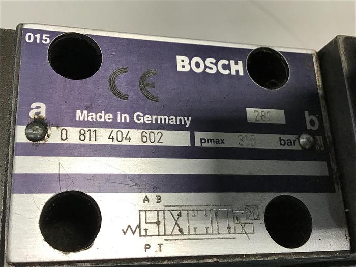 Used BOSCH Servo Valve 0 811 404 602 Used #145655