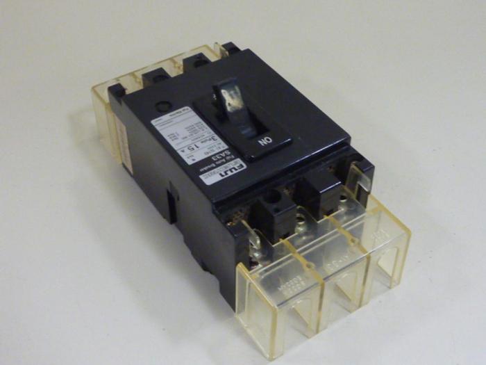 Used FUJI ELECTRIC 15 Amp Circuit Breaker SA33-15 #104496