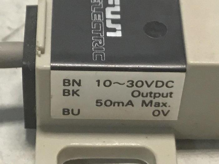 Used FUJI ELECTRIC Proximity Switch PE-B4D #128113