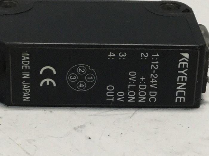 Used KEYENCE CORP Sensor w/ Cable PZ-M73P #109497