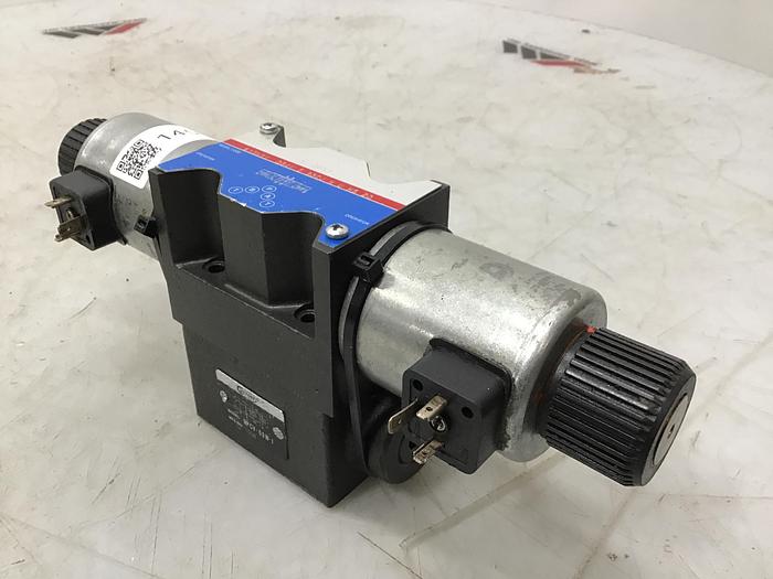 Used CUSTOM Valve DG4V 5 33CJ M U H6 20 Used #145756