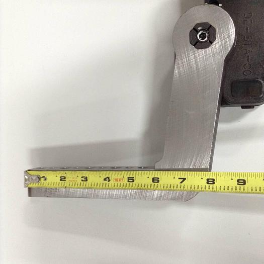 Used DESTACO Pneumatic Hold Clamp 994MAL-045M-90A-97-33 #90065