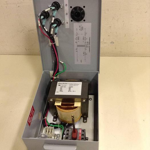 Used DAYKIN 0.5 kVA Transformer Disconnect MTFS-07 #78182