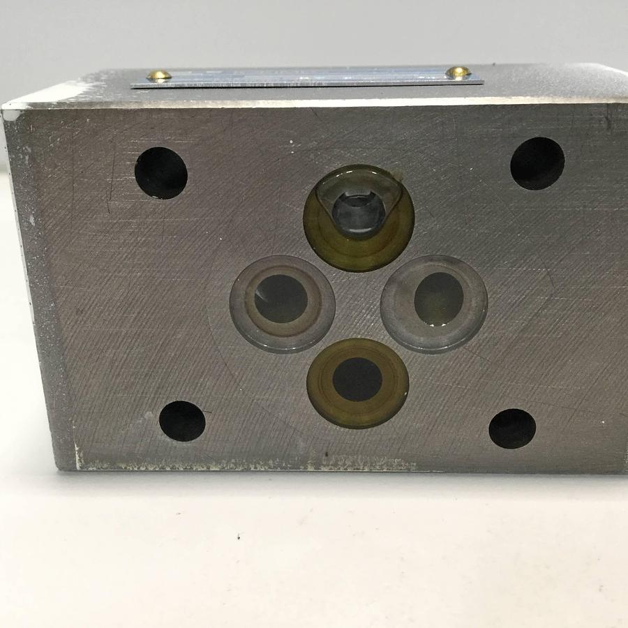 Used TOKIMEC Pressure Relief Valve TGMC-3-PT-FW-10-S1 USED