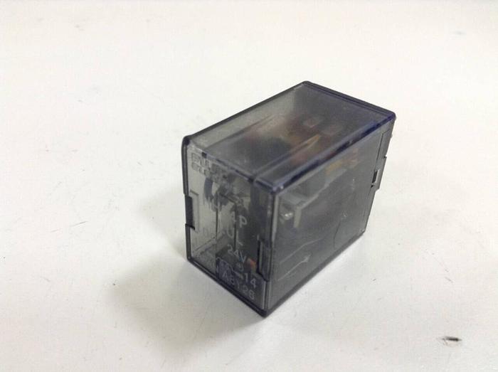 Used FUJI ELECTRIC Relay HH54P-LUL #76479