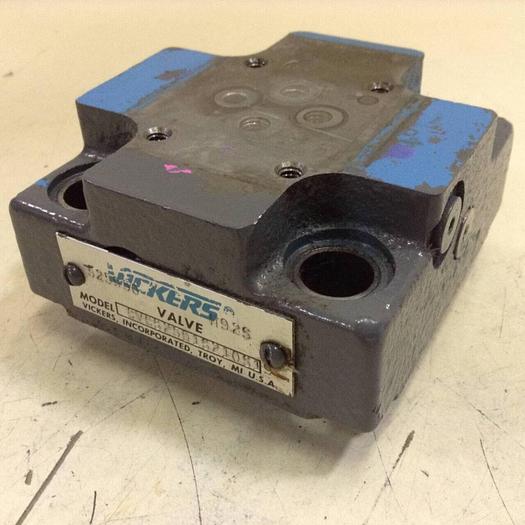Used VICKERS Valve CVCS25D1S210S19 #89202