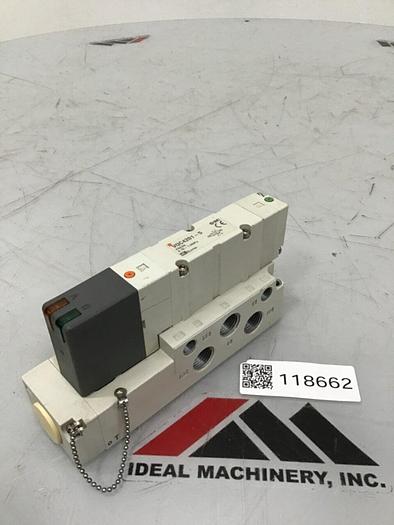 Used SMC Solenoid Valve VQC4201-5 #118662