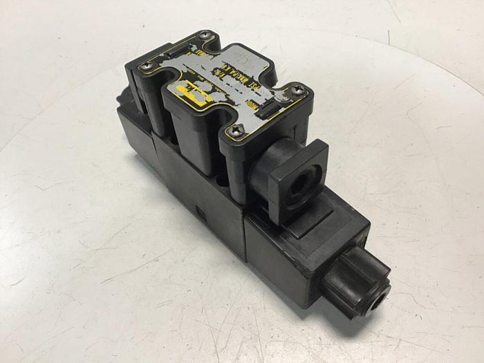 Used PARKER Valve D1VW20BVYCF4 75 #121966