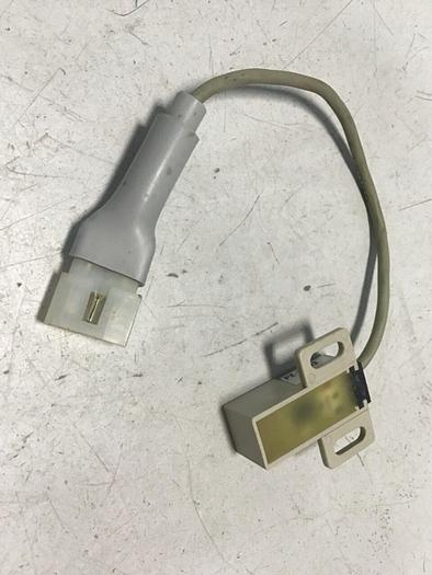 Used FUJI ELECTRIC Proximity Switch PE-B4D3 #128414