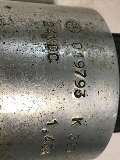 Used REXROTH Valve 4WE10U33/CG24N9K4 #135204