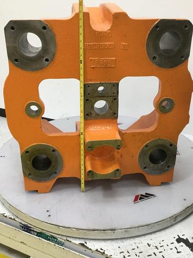 Used CINCINNATI MILACRON Rear Platen 3989550 Used