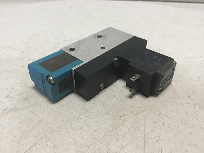 Used FESTO Vacuum Generator/Solenoid Valve VAD-ME-1/8 #127870