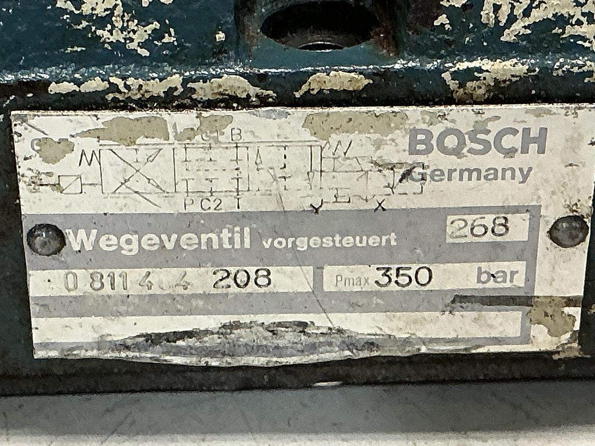 Used BOSCH 0 811 404 033