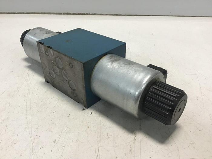 Used BOSCH Valve 0 810 001 700 #136681