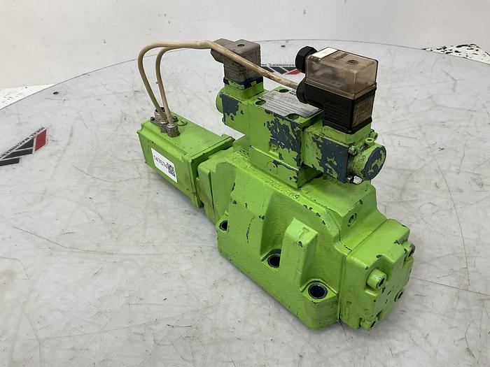 Used MANNESMANN REXROTH 4WRAP 6 W7-07-21/24K4/M valve